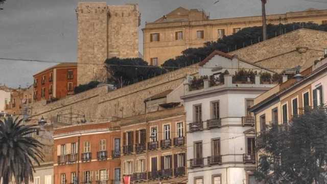 Cagliari visto desde la Piazza Yenne. (Foto: Wikimedia)